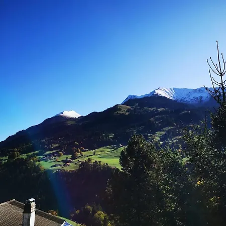 Cozy, Sunny Apartment, Interlaken Region Appartement *